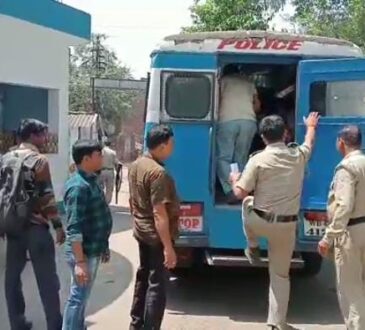 रानीगंज में डकैती की योजना बना रहे 4 युवक गिरफ्तार